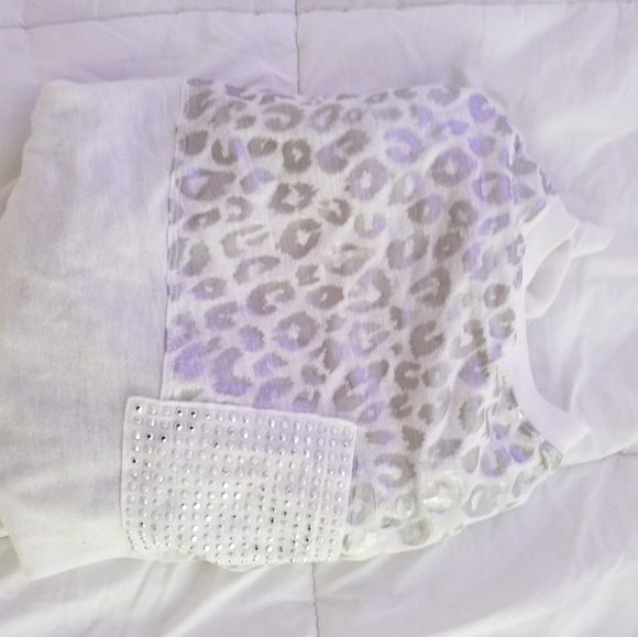 Shirt - Picture 2 of 2